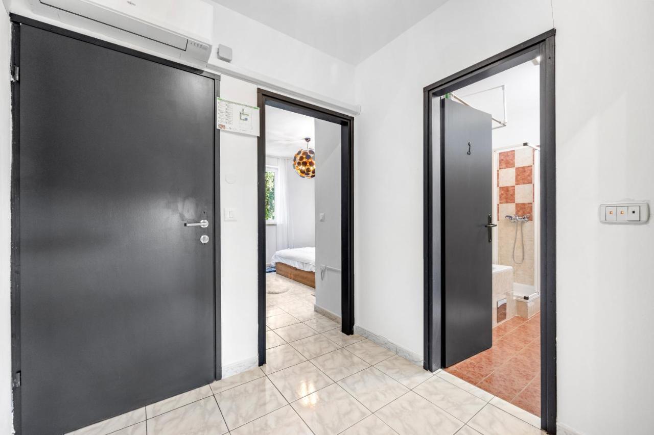 Romeo&Julia- Newly Refurbished Apartment Near Medulin بومير المظهر الخارجي الصورة
